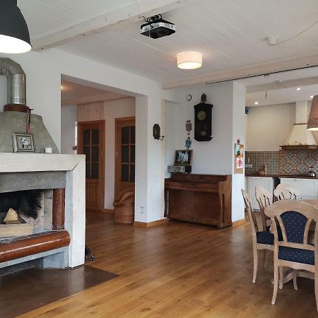 9 Min From Palanga! Luxury House On The River And Sauna Кретинга Экстерьер фото