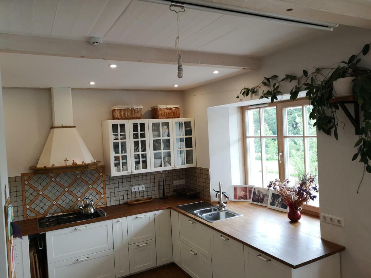 9 Min From Palanga! Luxury House On The River And Sauna Кретинга Экстерьер фото